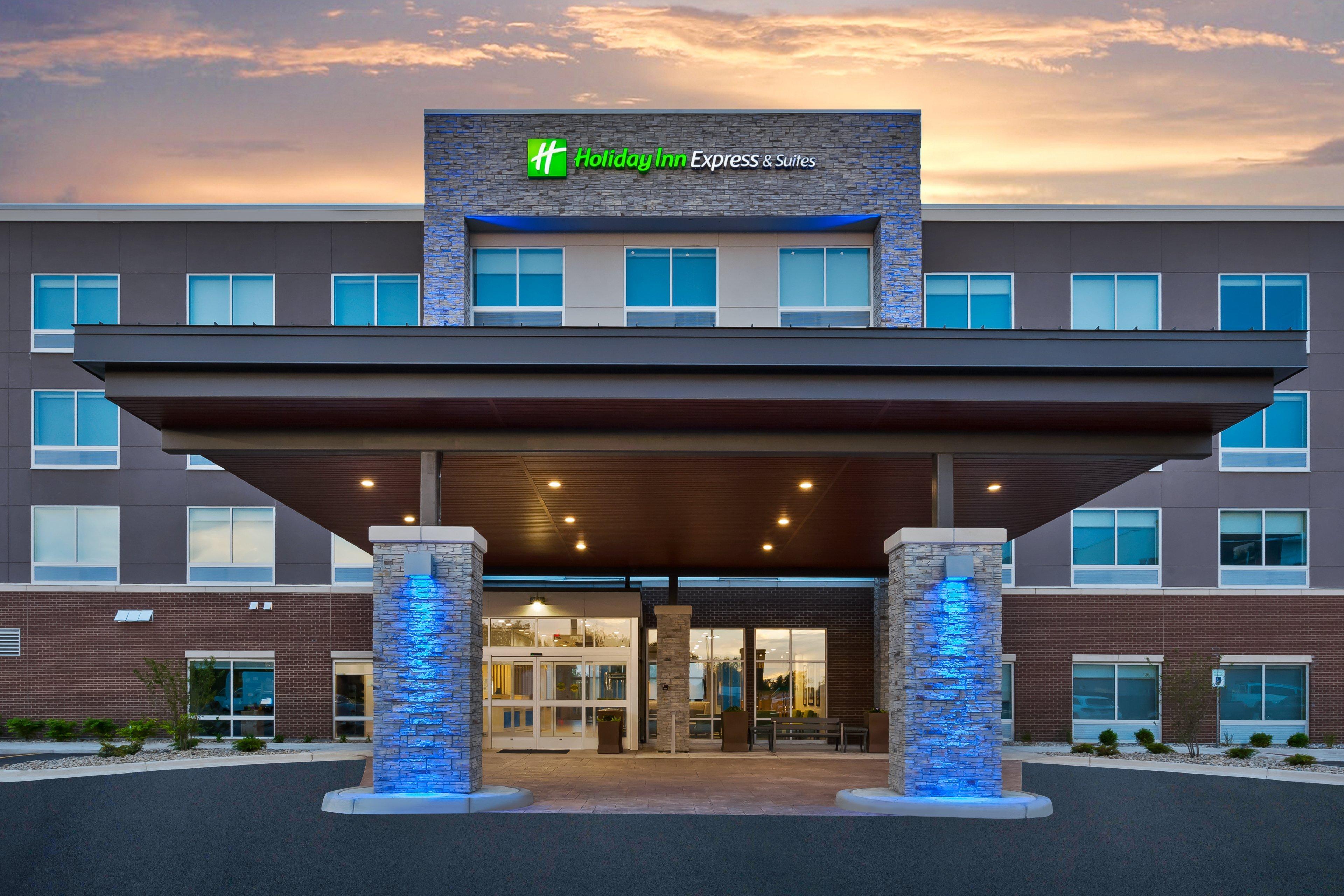 Holiday Inn Express & Suites - Grand Rapids Airport - South By Ihg Екстер'єр фото